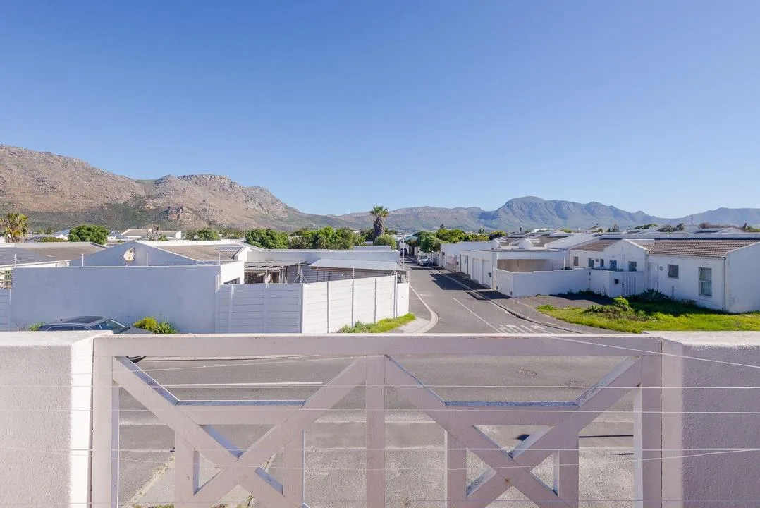 2 Bedroom Apartment / flat for sale in Marina Da Gama