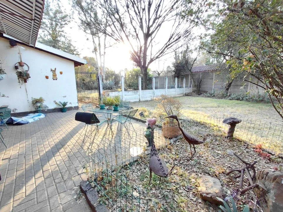 4 Bedroom House for sale in Vaalpark