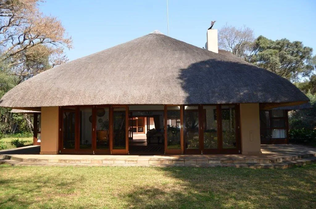 4 Bedroom House for sale in Lakeland Estate