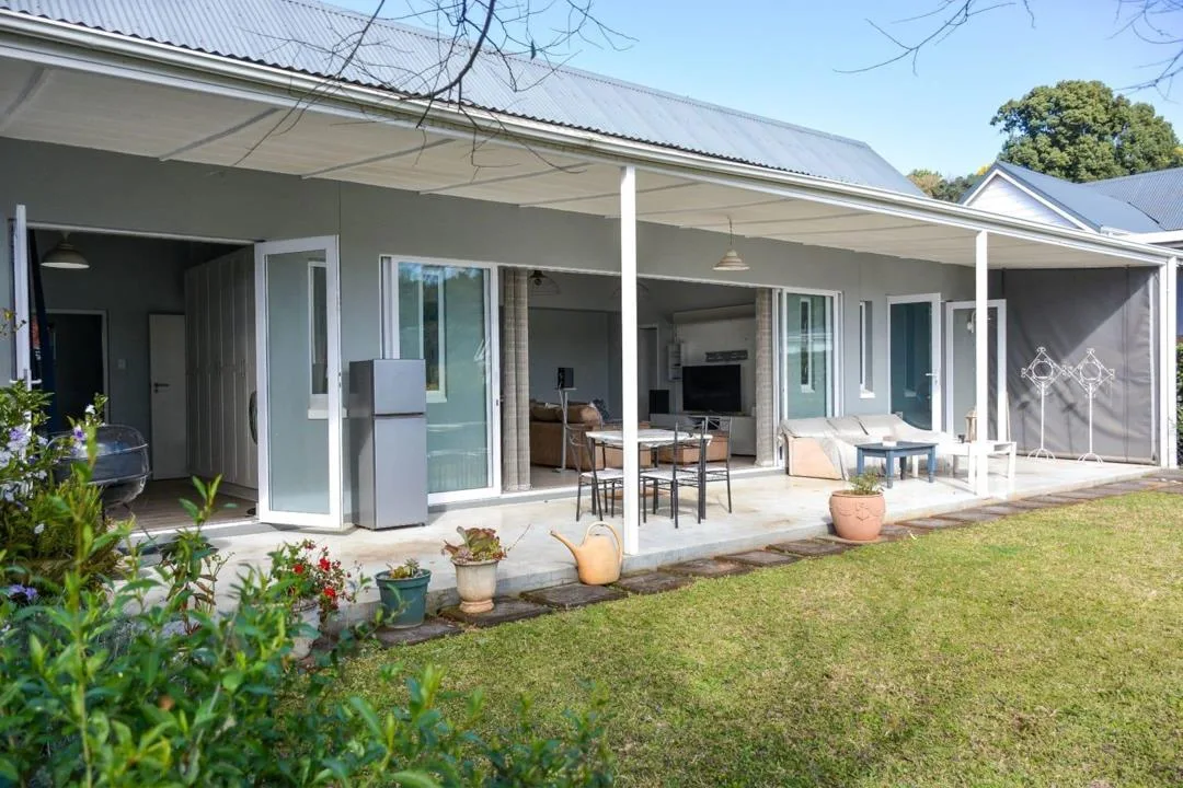 2 Bedroom House for sale in Clarendon