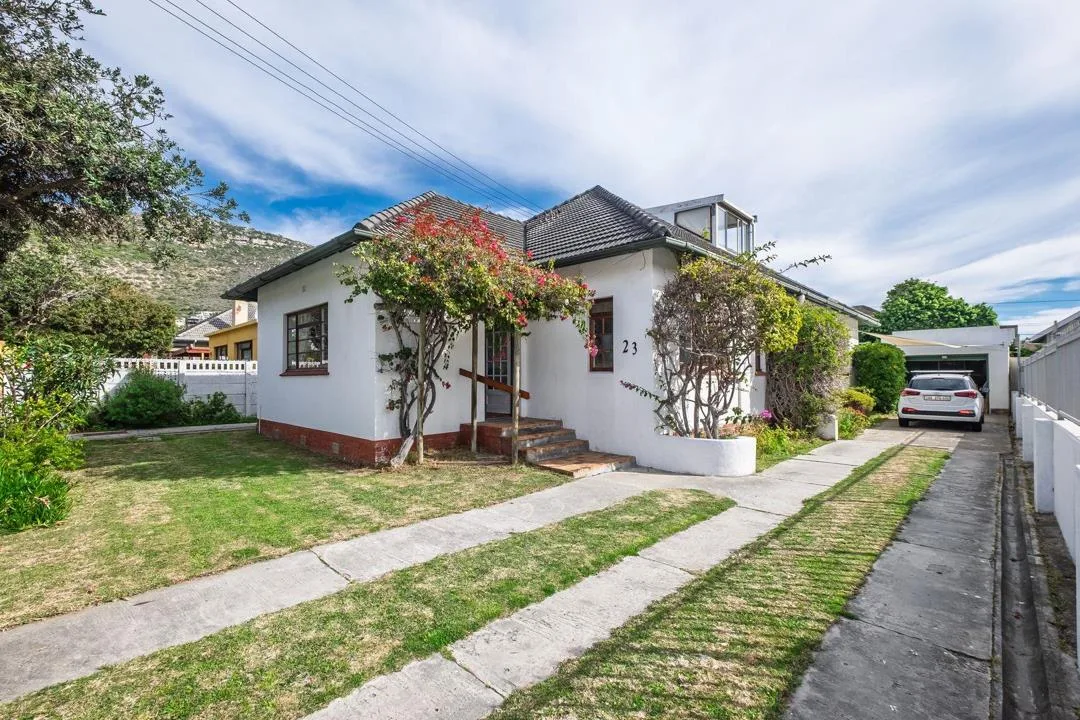 3 Bedroom House for sale in Fish Hoek