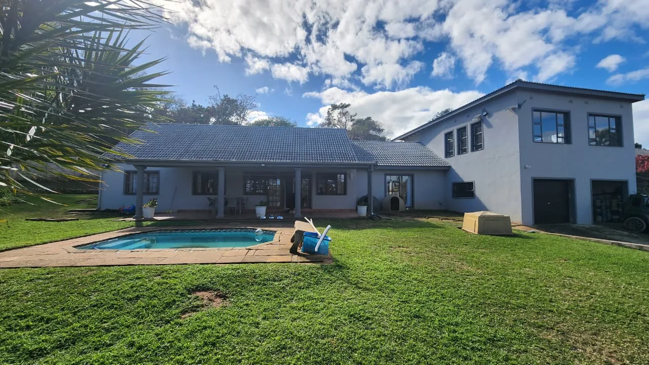 3 Bedroom House for sale in Umtentweni