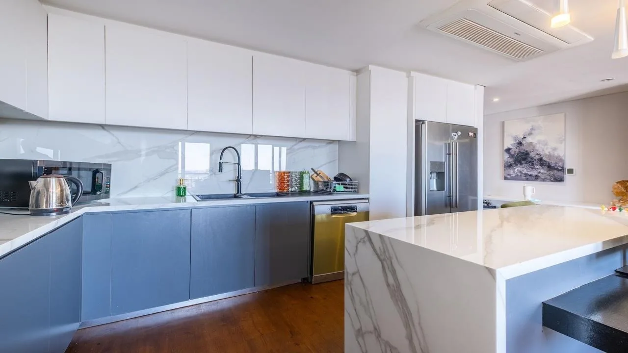 2 Bedroom Apartment / flat for sale in Woodstock