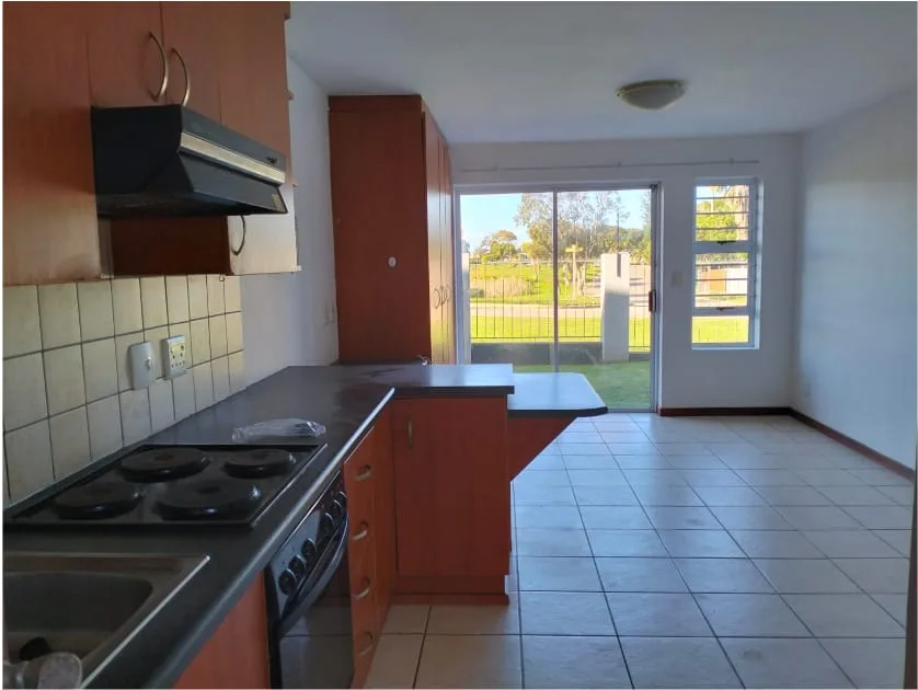 Apartment / flat to rent in C Place