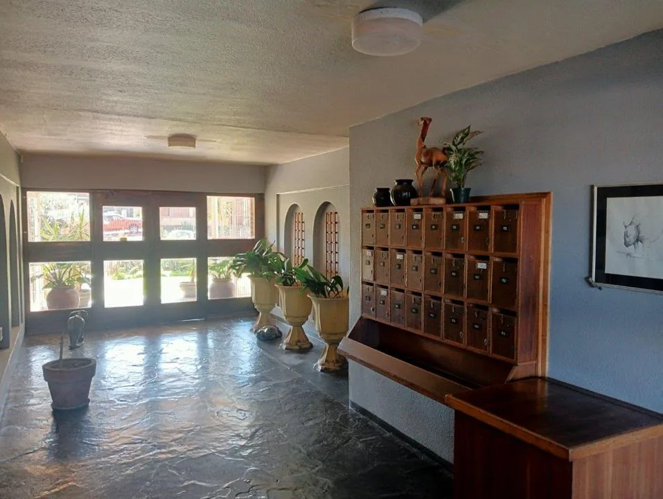 2 Bedroom Apartment / flat for sale in Westdene