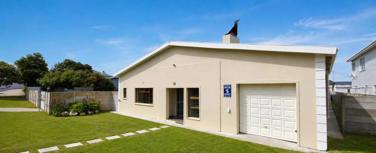 3 Bedroom House for sale in Franskraal