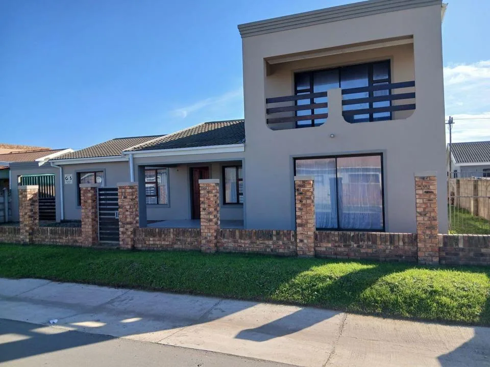 4 Bedroom House for sale in Pellsrus