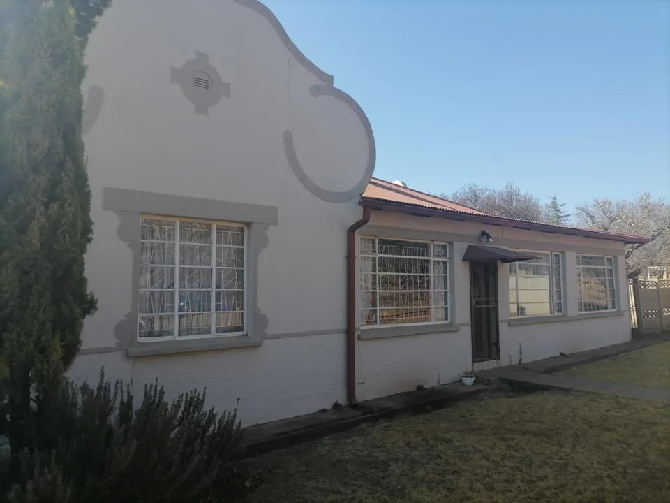 3 Bedroom House for sale in Warden