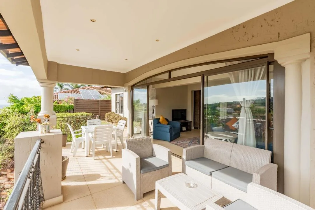4 Bedroom Townhouse for sale in La Lucia