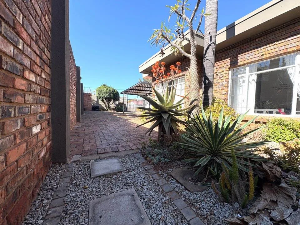 4 Bedroom House for sale in Polokwane Central