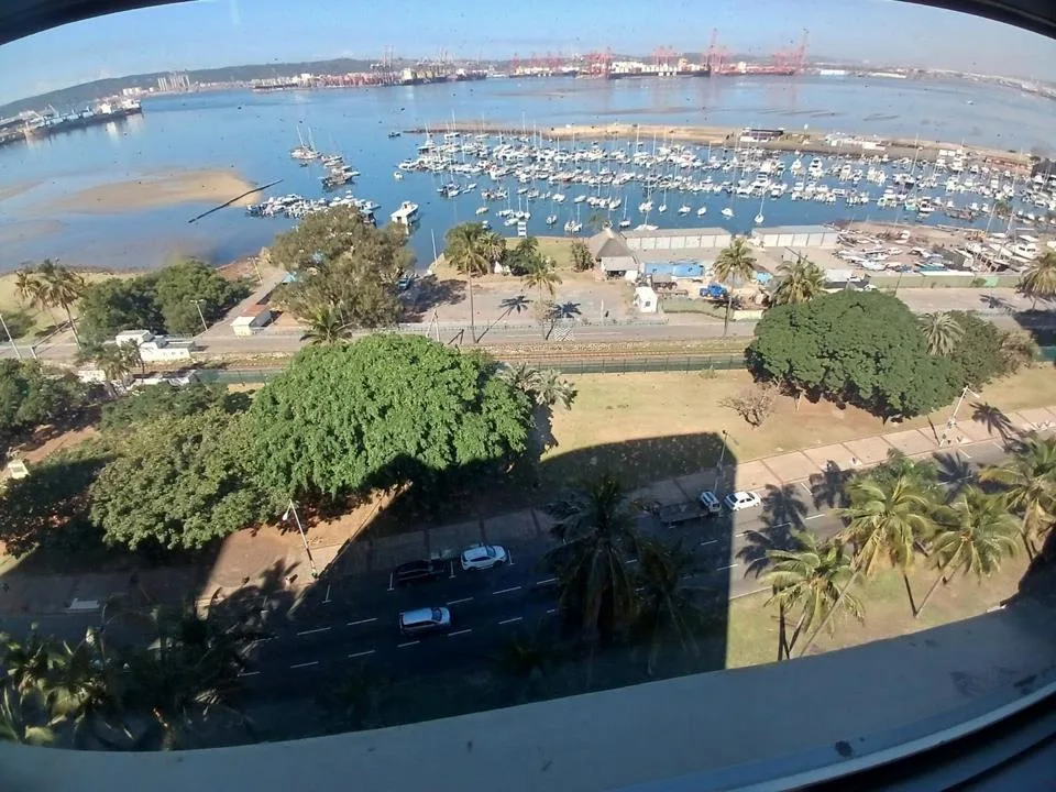 1 Bedroom Apartment / flat to rent in Esplanade