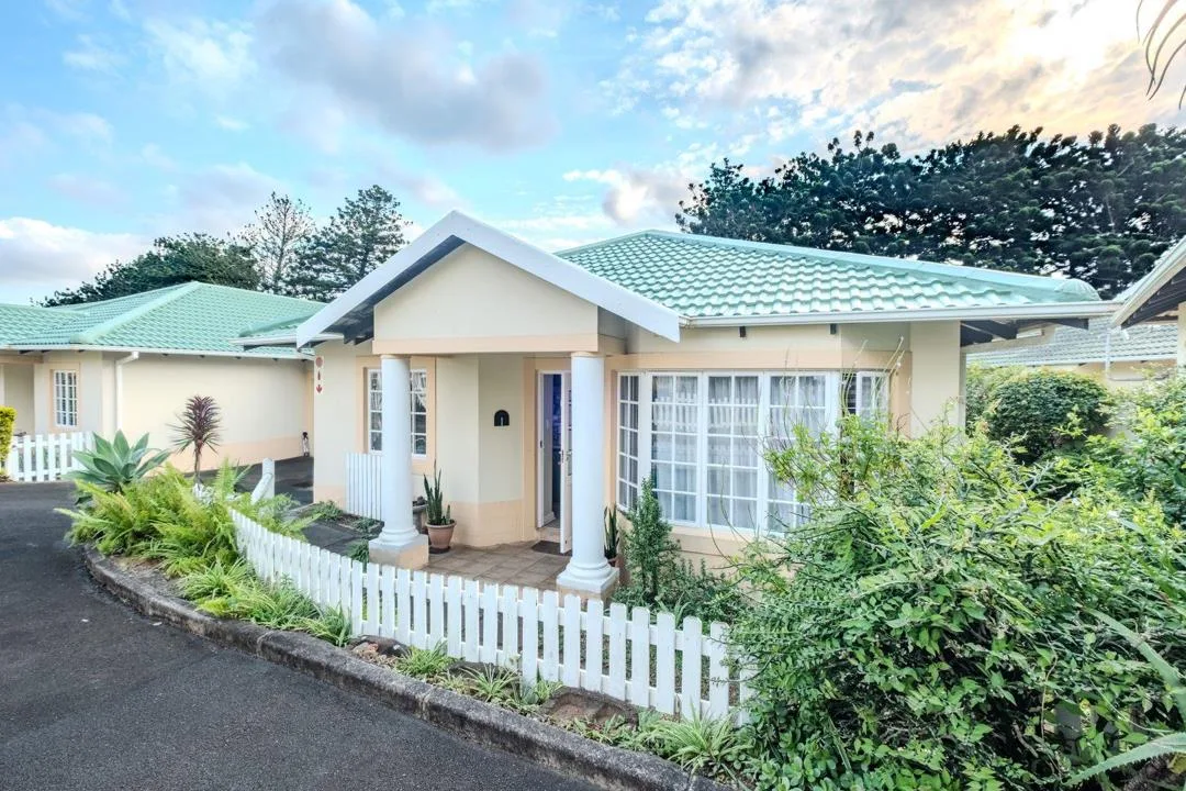 3 Bedroom Townhouse for sale in Somerset Park