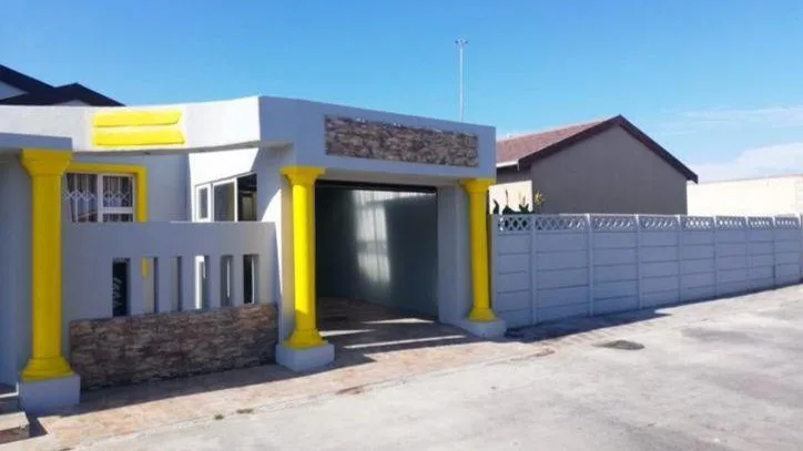 3 Bedroom House for sale in Philippi