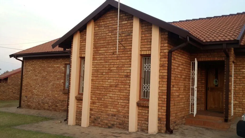 3 Bedroom House to rent in Aerorand