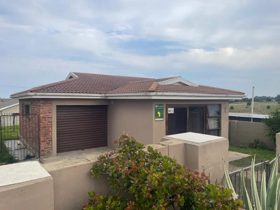 3 Bedroom House for sale in Pacaltsdorp