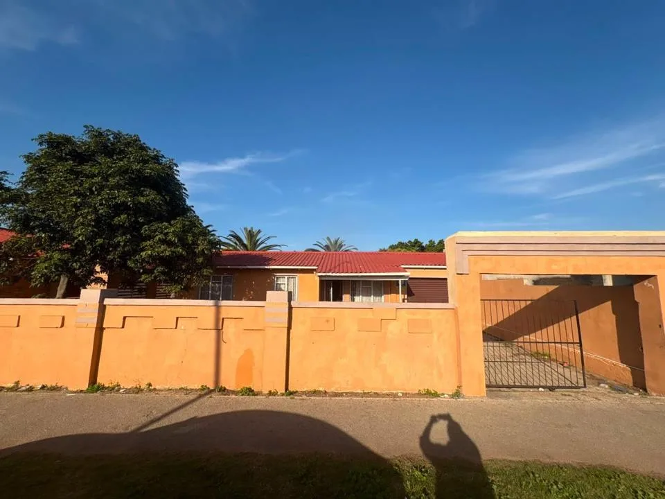 3 Bedroom House to rent in New Brighton