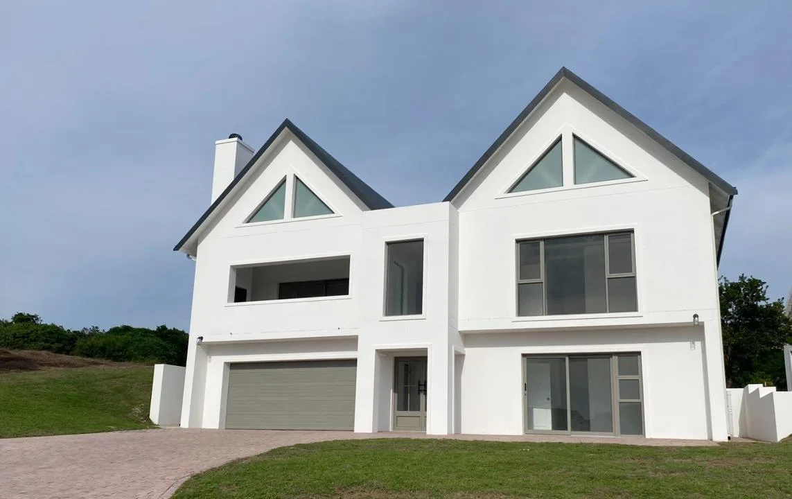 4 Bedroom House for sale in St Francis Links