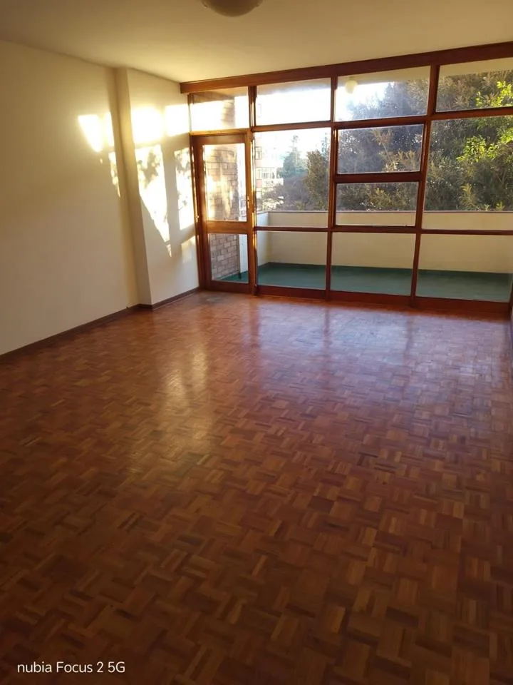 2 Bedroom Apartment / flat to rent in St Georges Park