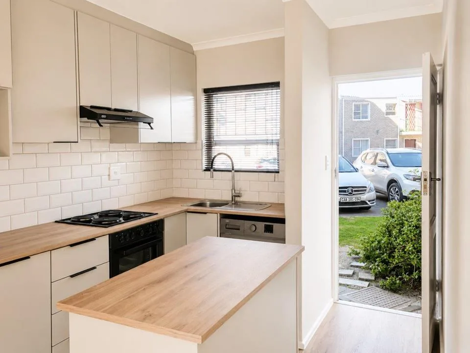 2 Bedroom Apartment / flat for sale in Blouberg Sands