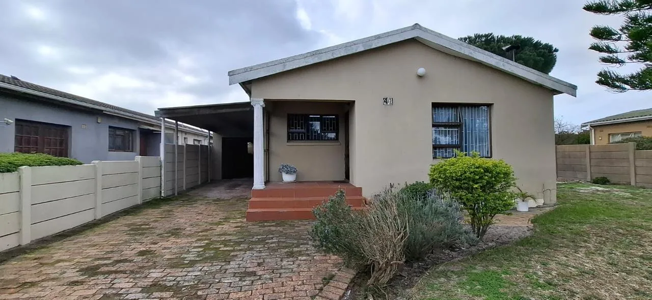 3 Bedroom House for sale in Saxonsea
