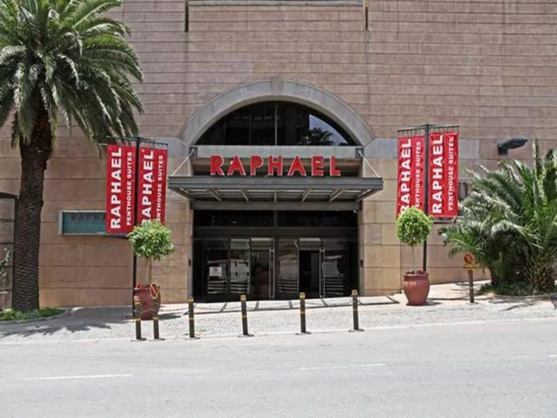 1 Bedroom Apartment / flat to rent in Sandton Central