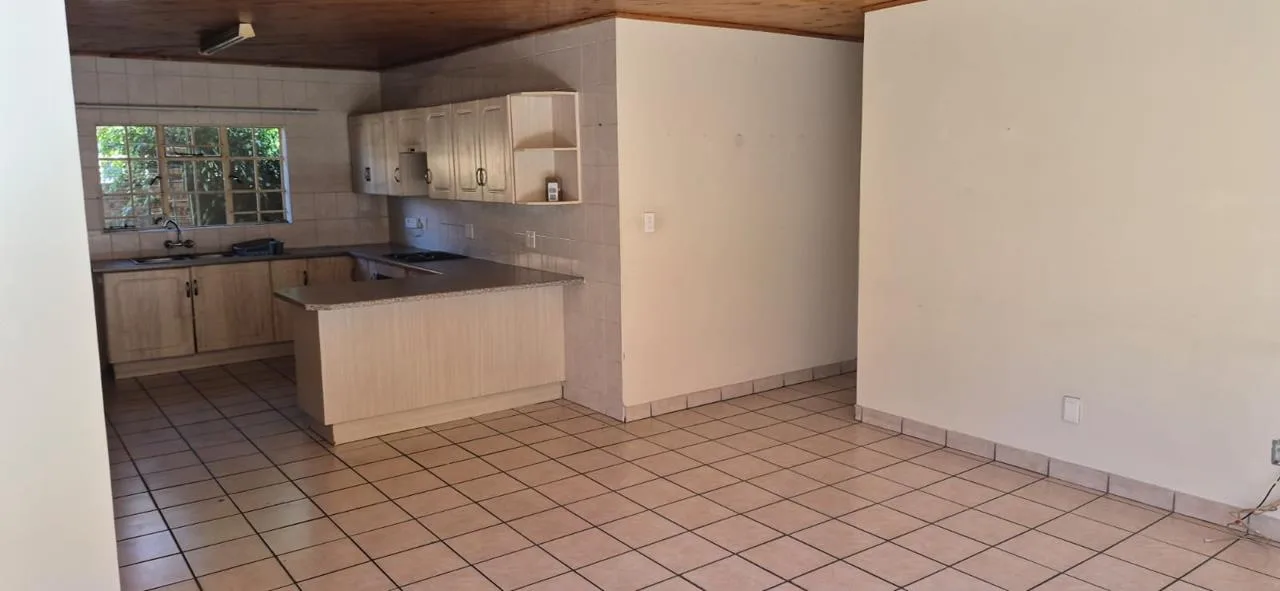 3 Bedroom Townhouse to rent in Del Judor Ext 12