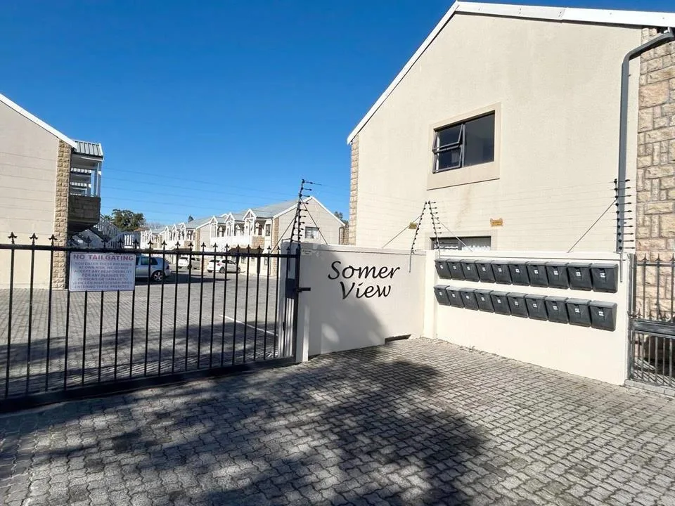 2 Bedroom Apartment / flat for sale in Audas Estate