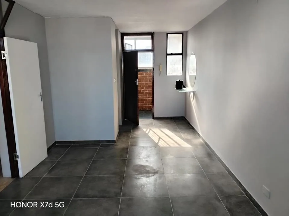 1.5 Bedroom Apartment / flat for sale in South Beach