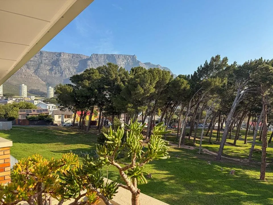 1 Bedroom Apartment / flat for sale in Vredehoek