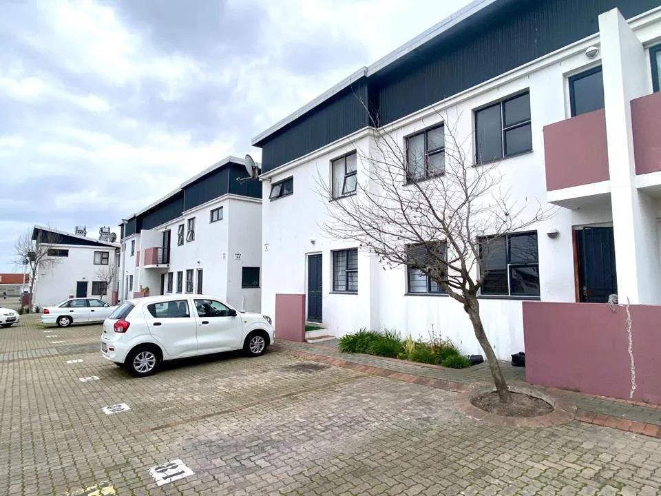 2 Bedroom Apartment / flat for sale in Maitland