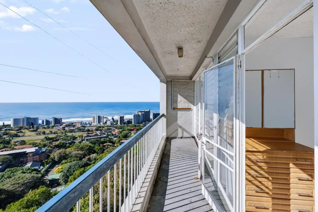 2 Bedroom Apartment / flat for sale in Doonside