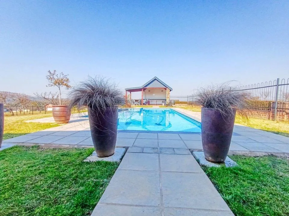 2 Bedroom House for sale in St Johns Village
