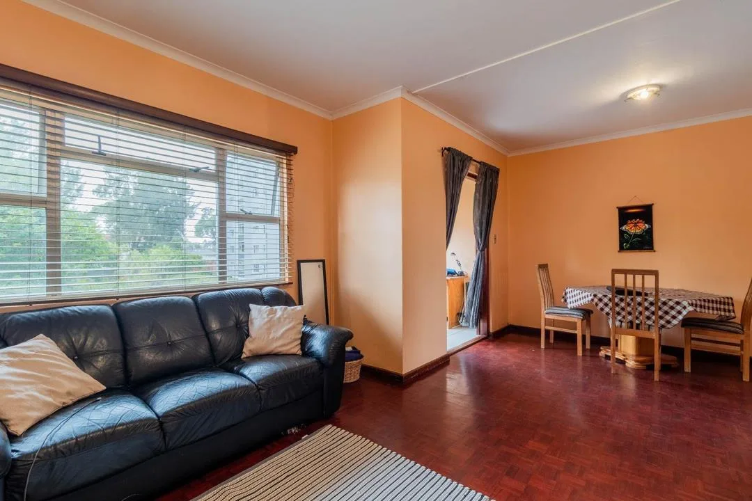 2 Bedroom Apartment / flat for sale in Claremont