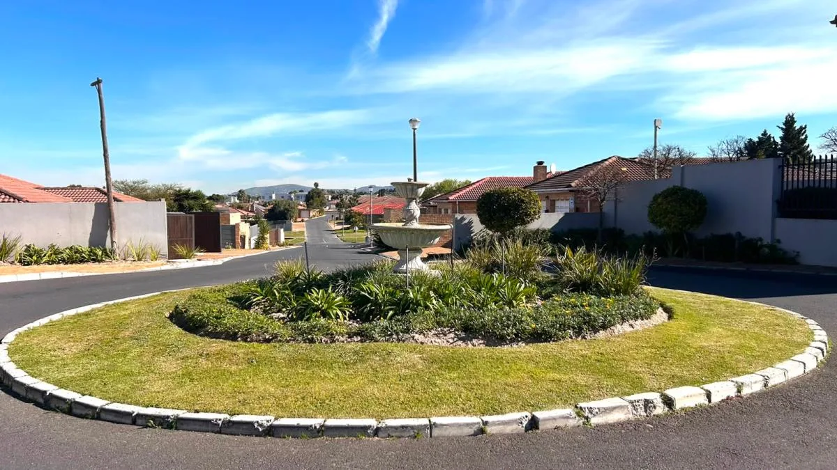 2 Bedroom Apartment / flat for sale in Brackenfell South