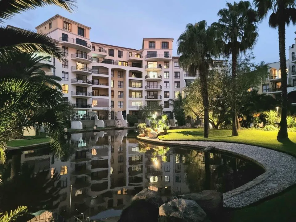 2 Bedroom Apartment / flat for sale in Century City