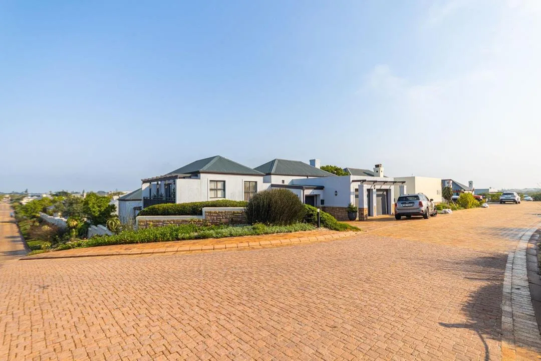 3 Bedroom House for sale in Atlantic Beach Golf Estate