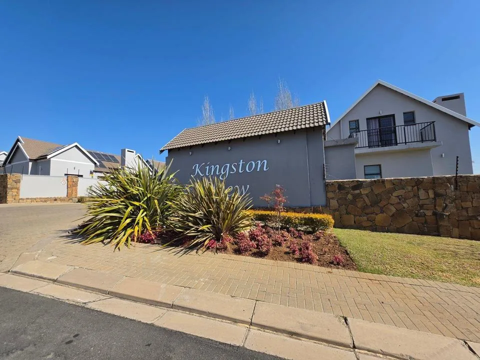 3 Bedroom House for sale in Oakland Estate