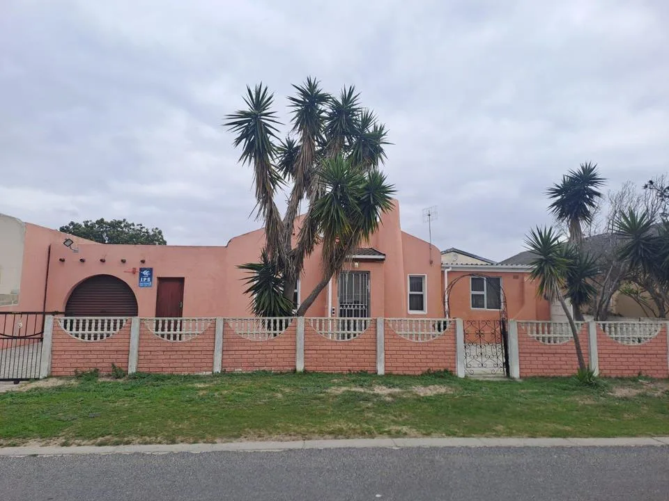 3 Bedroom House for sale in Rosedale