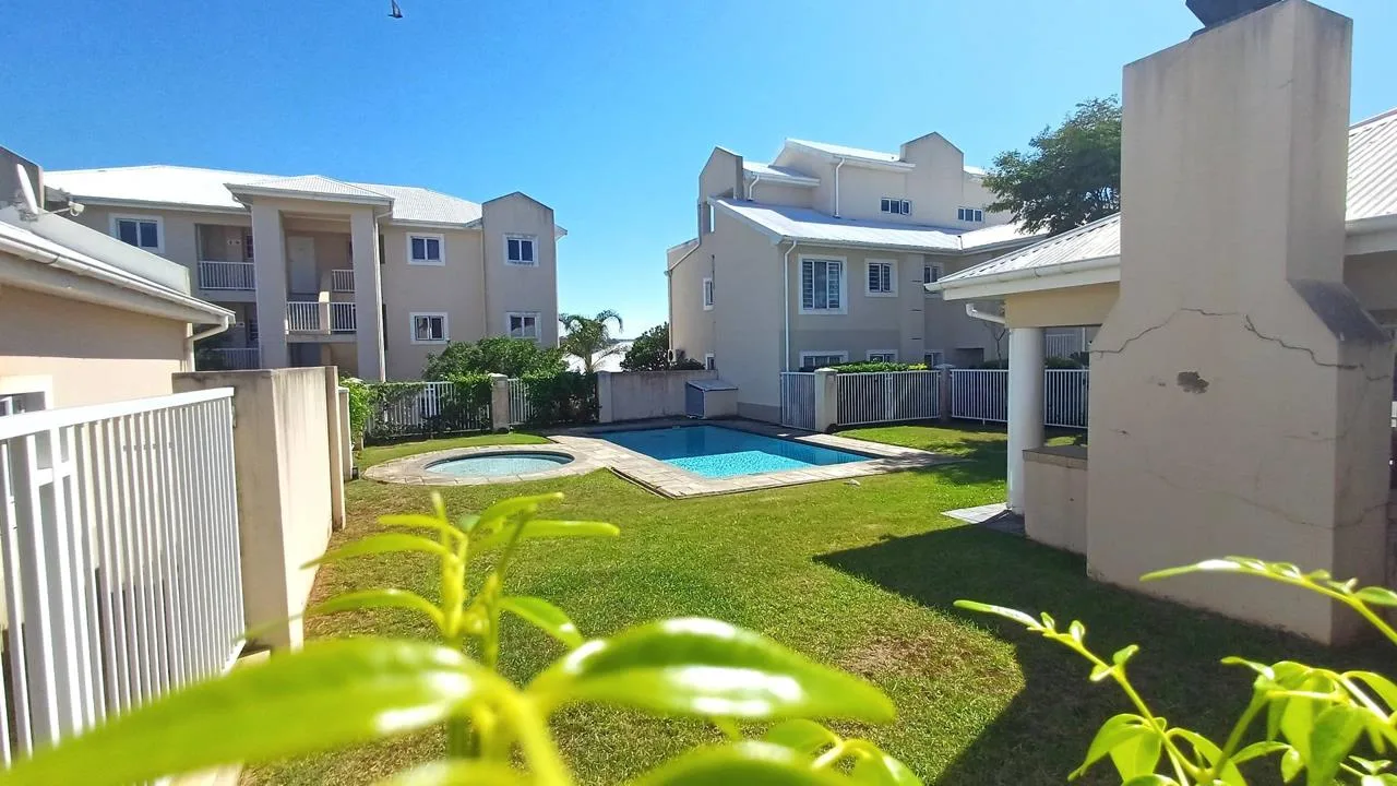 1 Bedroom Apartment / flat for sale in Beacon Bay