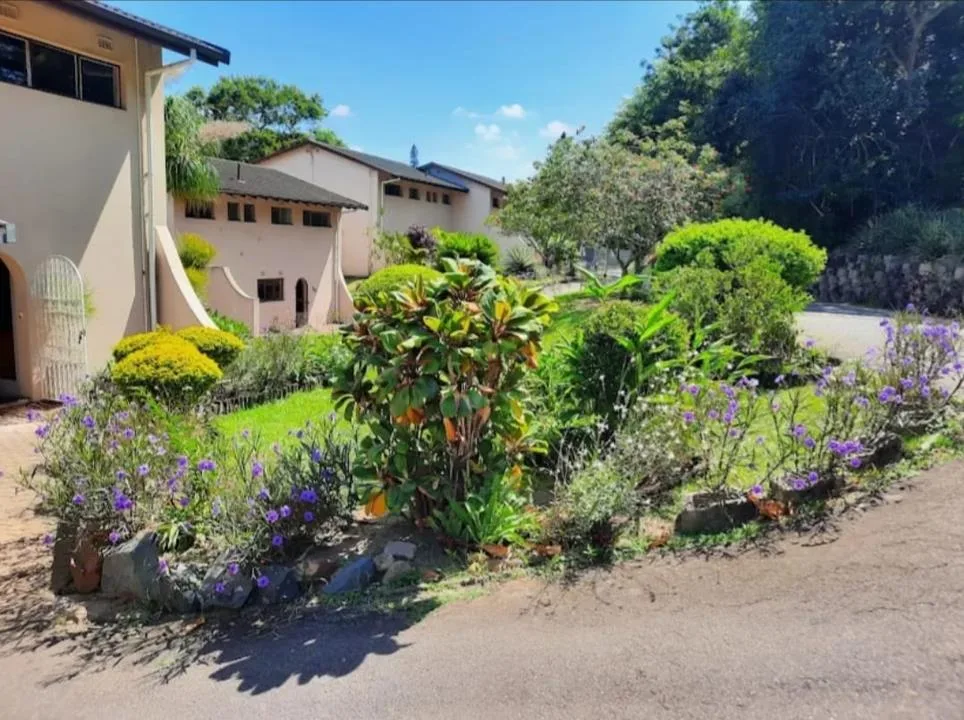 3 Bedroom Townhouse for sale in Amanzimtoti
