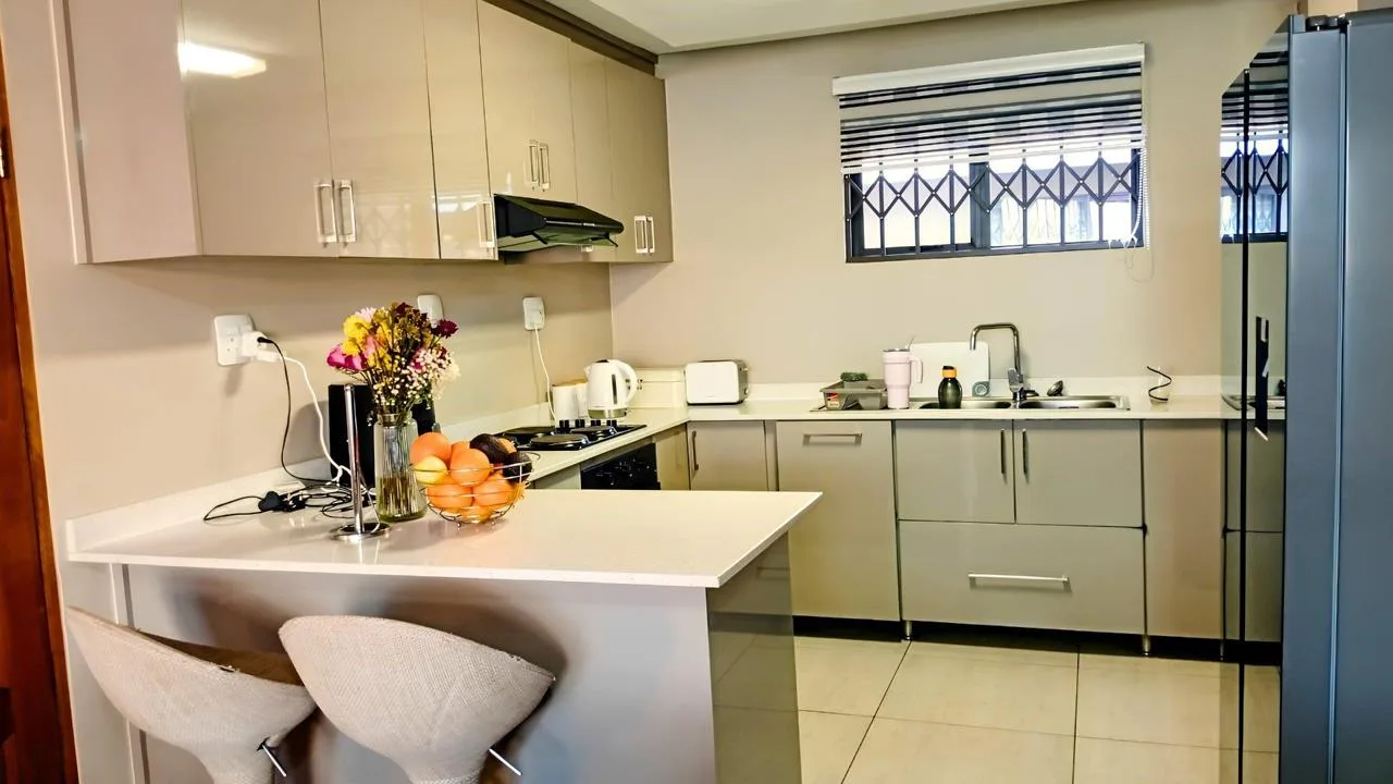 2 Bedroom Townhouse for sale in Estoire