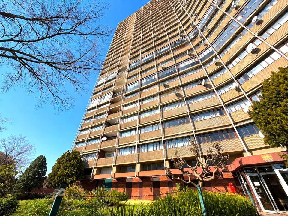 1 Bedroom Apartment / flat for sale in Westdene
