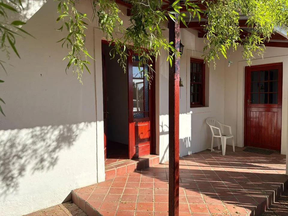 2 Bedroom House for sale in Prince Albert