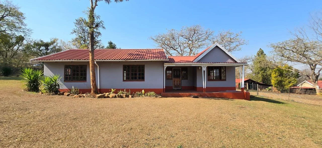 11 Bedroom House for sale in Albert Falls