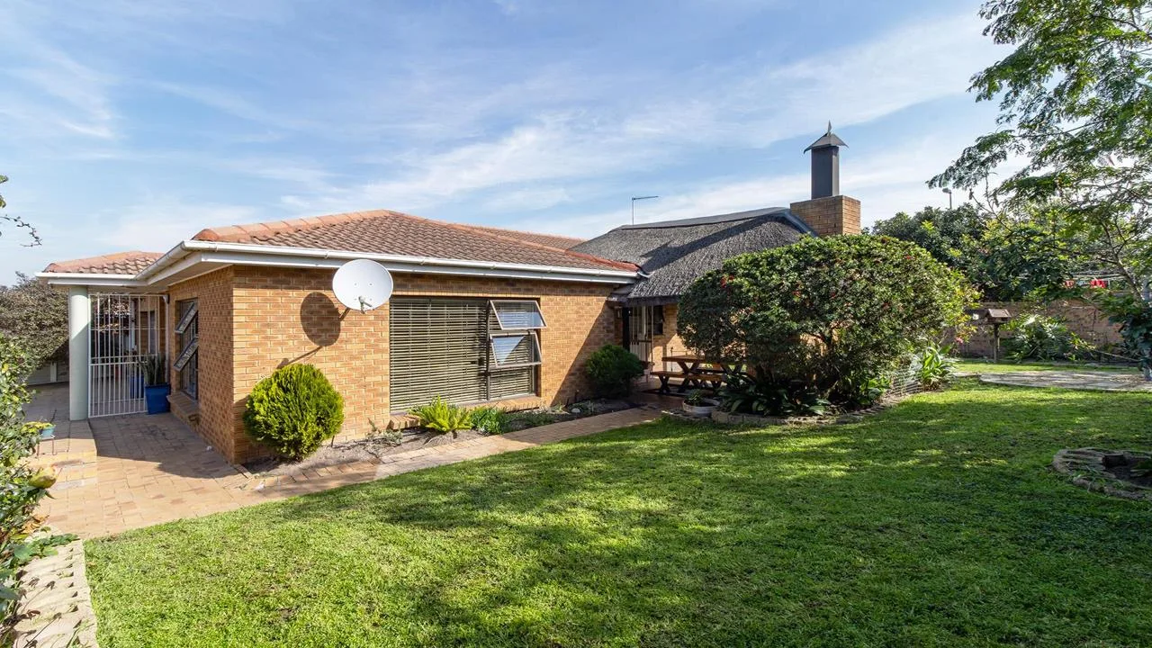 3 Bedroom House for sale in Sonstraal Heights