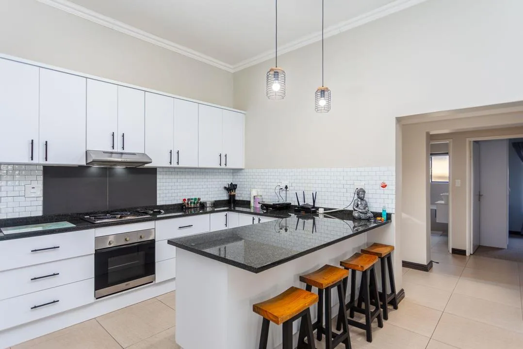 3 Bedroom House for sale in Buh Rein Estate