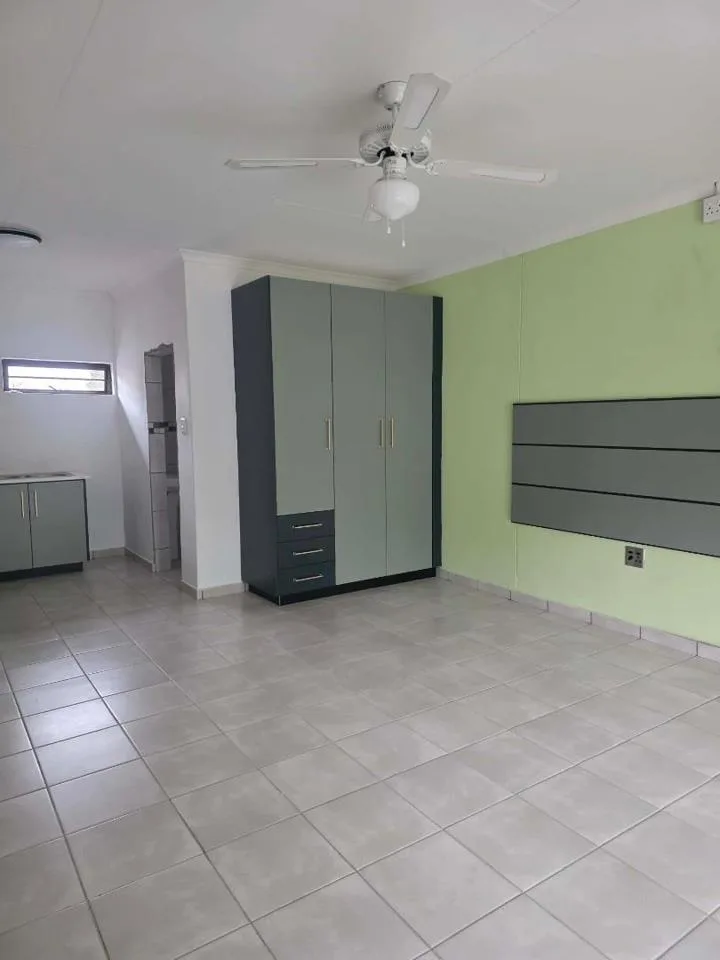 1 Bedroom Apartment / flat to rent in Monument Heights