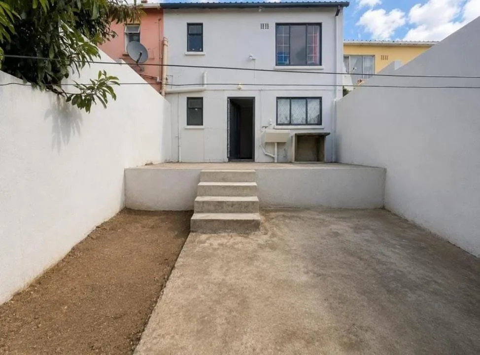 3 Bedroom Townhouse for sale in Westham