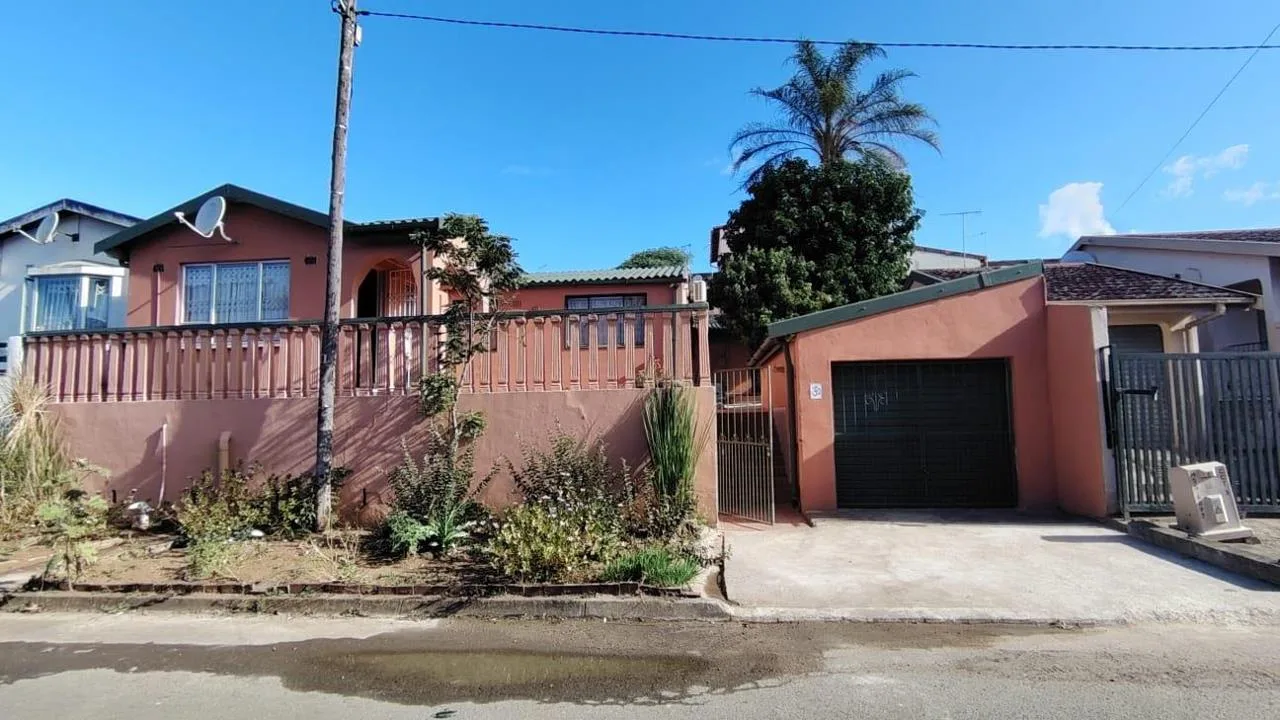 3 Bedroom House for sale in Whetstone