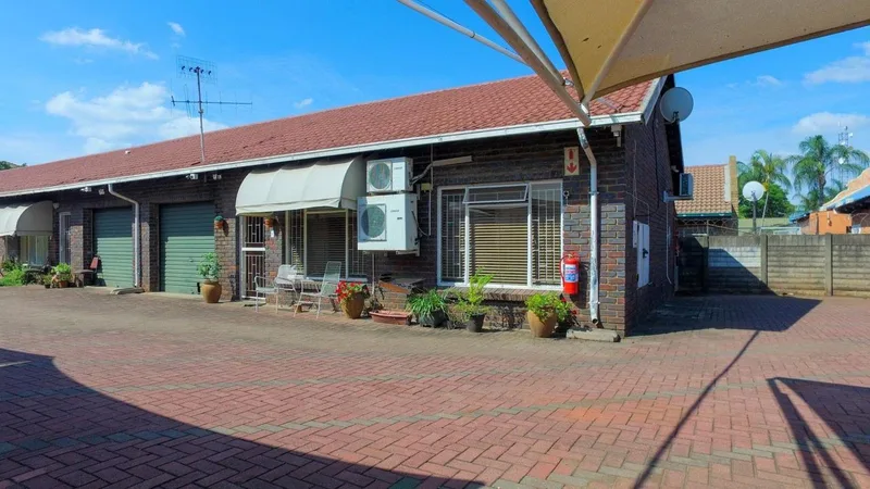 2 Bedroom Apartment / flat for sale in Rustenburg Central